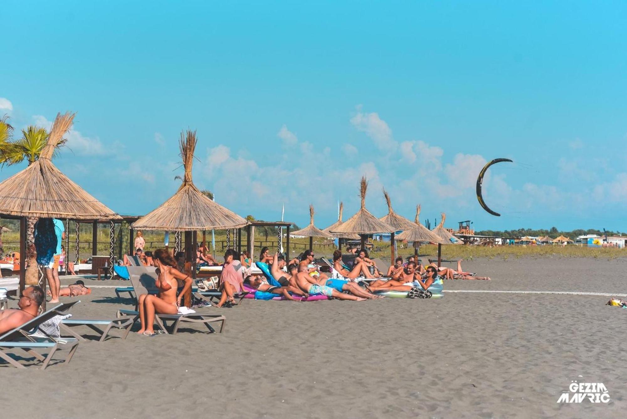 Apartments Contessa Ulcinj Eksteriør billede