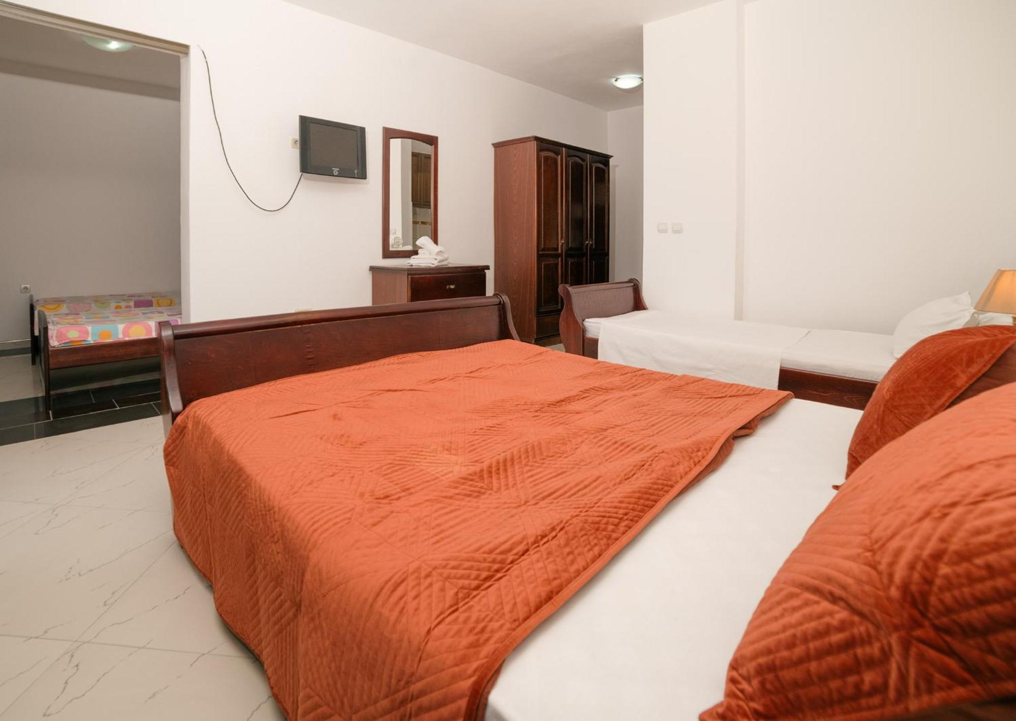 Apartments Contessa Ulcinj Eksteriør billede