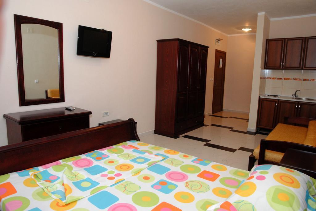 Apartments Contessa Ulcinj Eksteriør billede