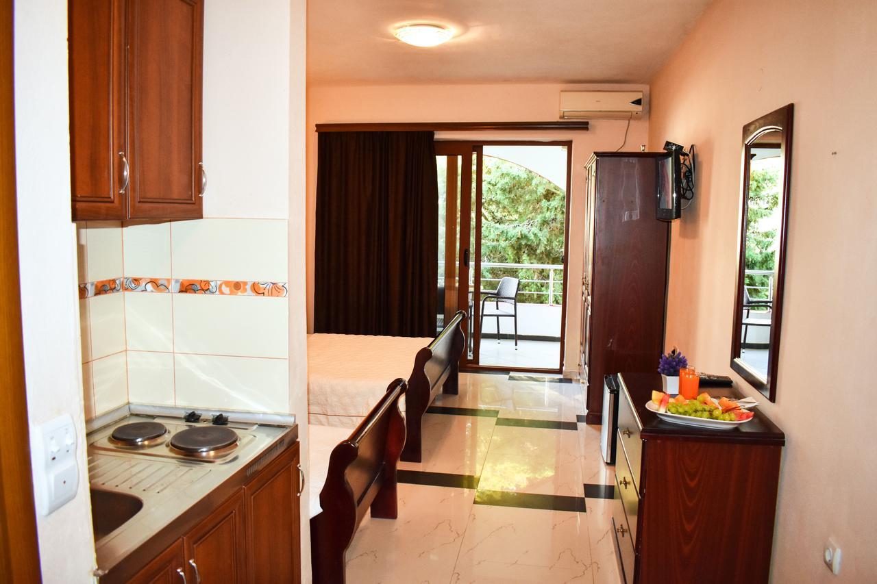 Apartments Contessa Ulcinj Eksteriør billede