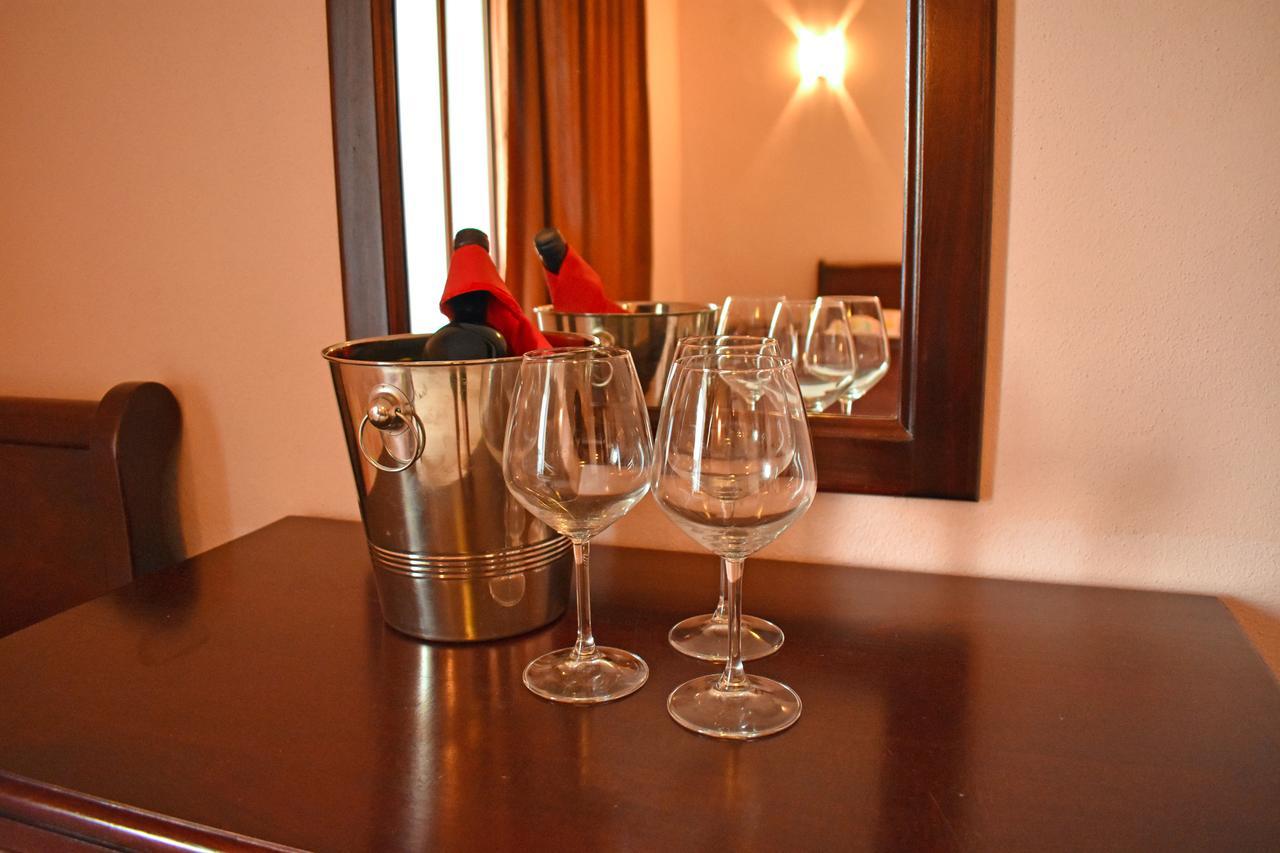 Apartments Contessa Ulcinj Eksteriør billede